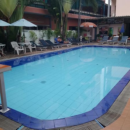 Home Pattaya Hotel Exterior photo