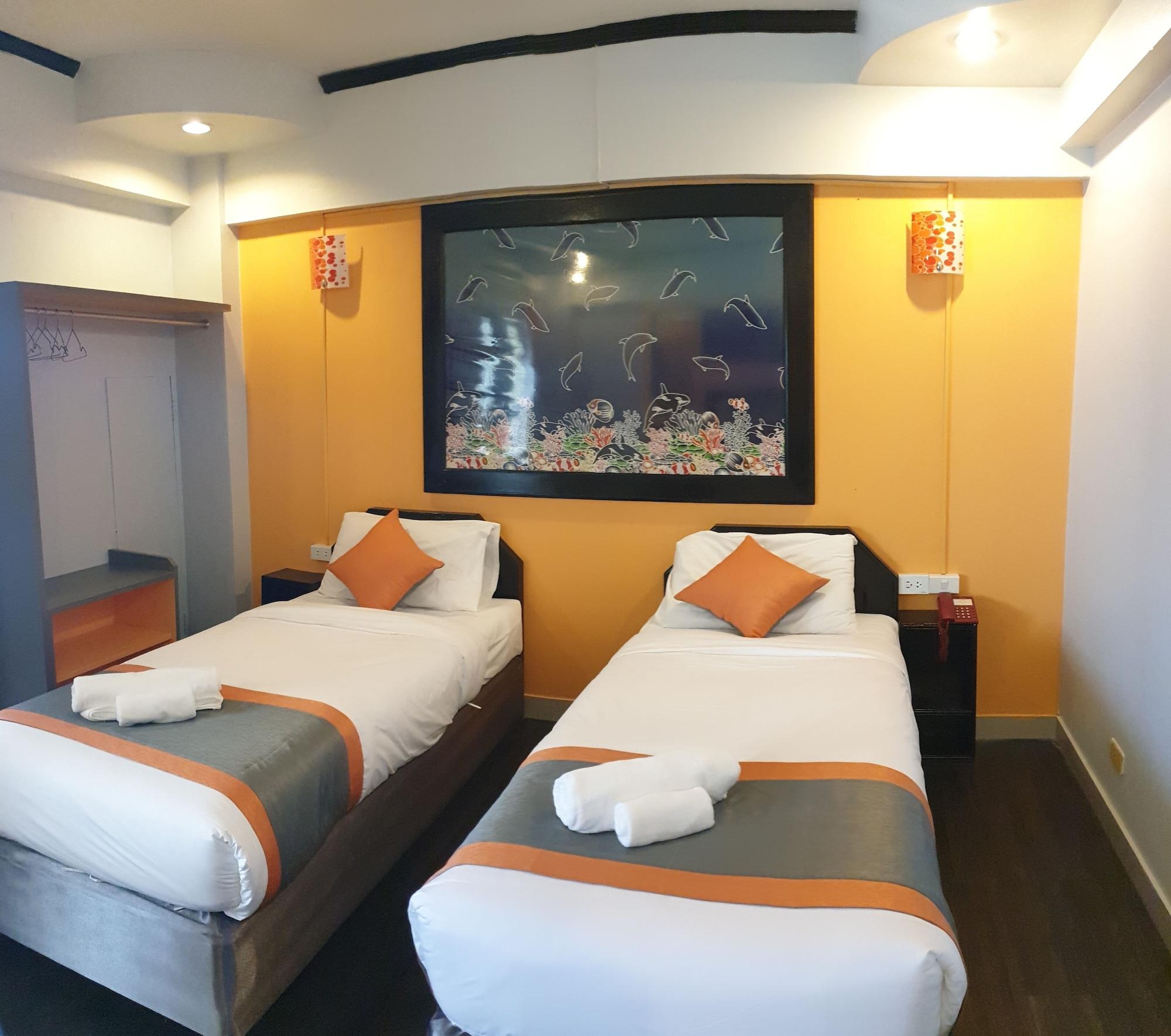 Home Pattaya Hotel Exterior photo