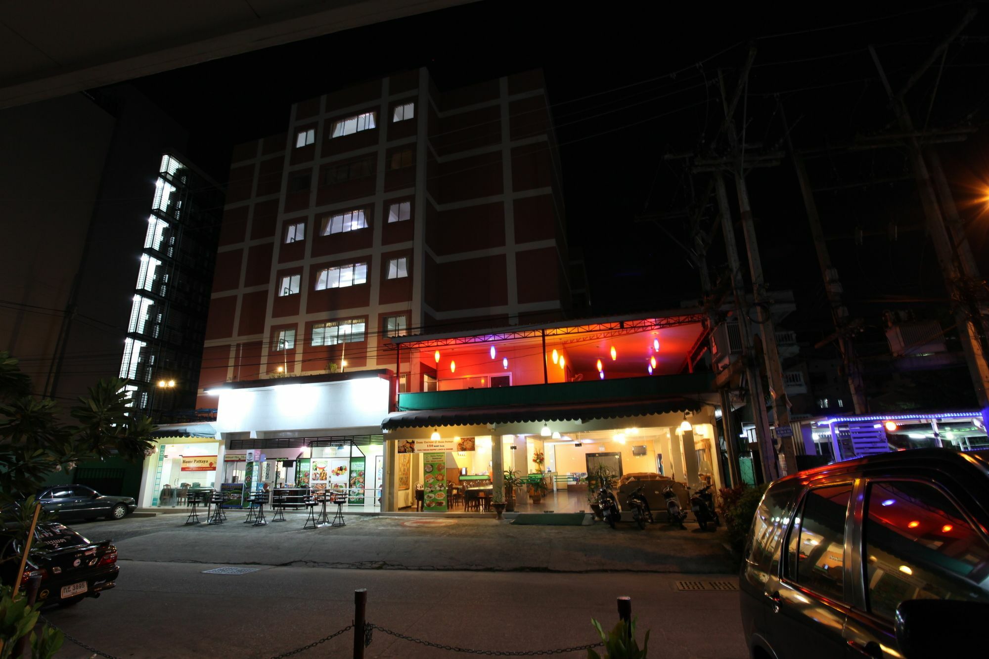 Home Pattaya Hotel Exterior photo